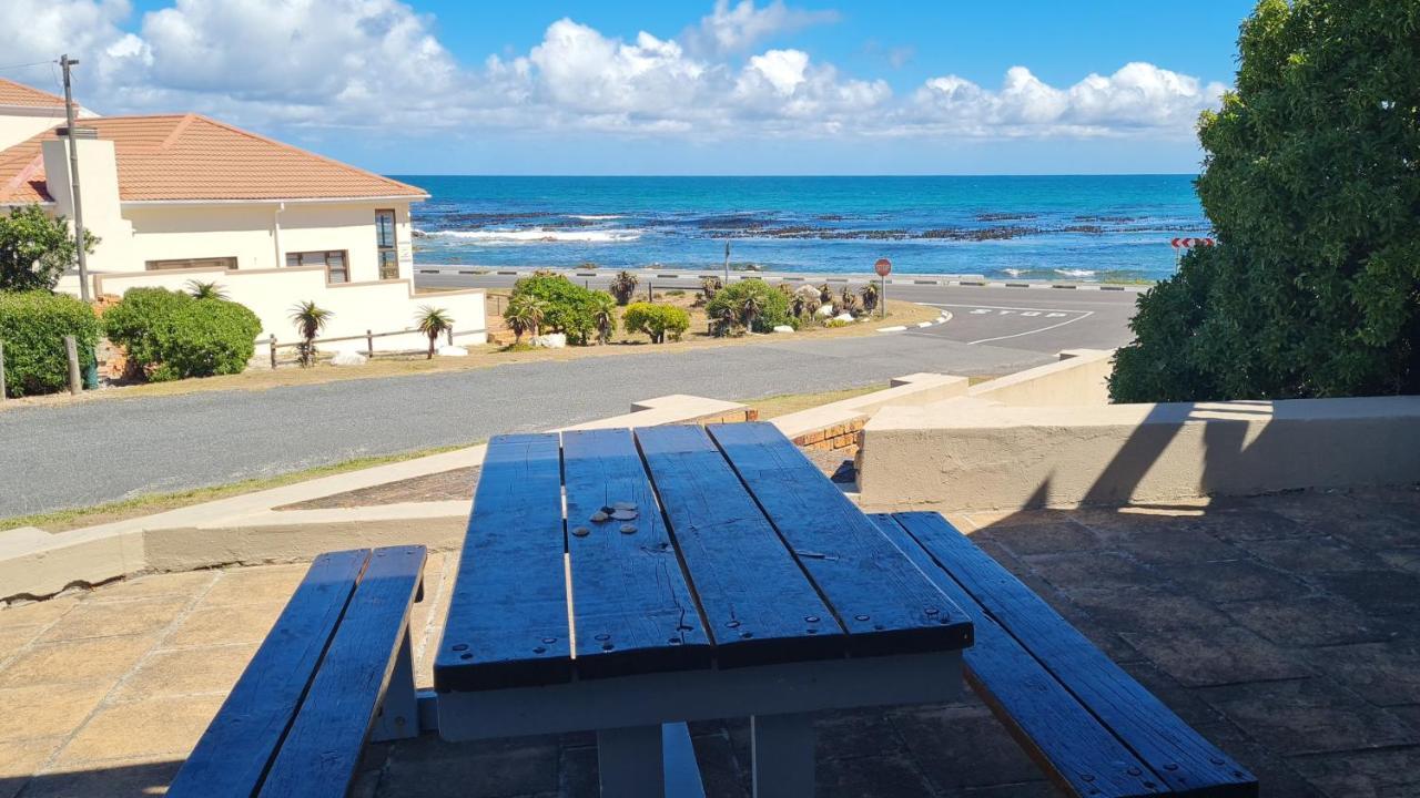 Walkerbay Accommodation Gansbaai Extérieur photo